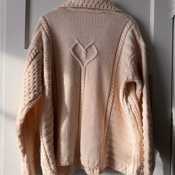 Vintage Connemara Knitwear - Picture 2 of 2